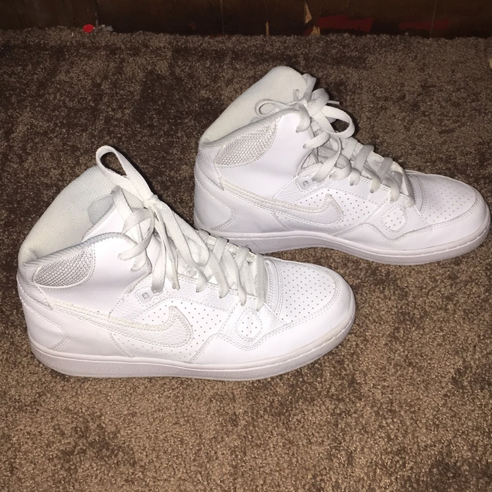 White Nike High Top Sneakers Size 8